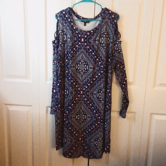 Derek Heart Dresses & Skirts - Blue Cold-shoulder Dress, Size 3x.                (2 for $20)